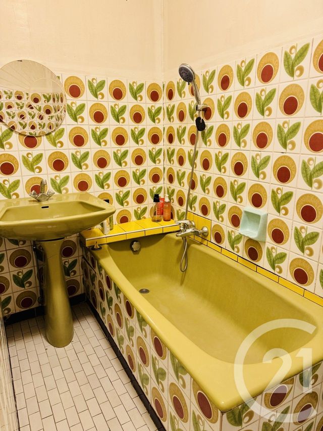 Appartement F5 à vendre - 5 pièces - 100.65 m2 - METZ - 57 - LORRAINE - Century 21 Gestion Et Patrimoine