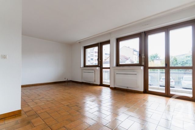 Appartement F5 à vendre - 5 pièces - 87.38 m2 - METZ - 57 - LORRAINE - Century 21 Gestion Et Patrimoine