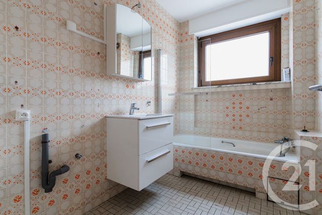 Appartement F5 à vendre - 5 pièces - 87.38 m2 - METZ - 57 - LORRAINE - Century 21 Gestion Et Patrimoine