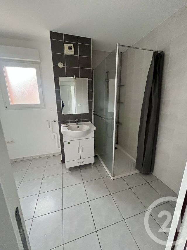 Appartement F5 à vendre - 5 pièces - 93.22 m2 - AMNEVILLE LES THERMES - 57 - LORRAINE - Century 21 Gestion Et Patrimoine
