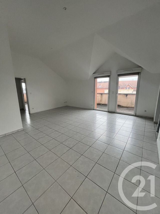 Appartement F5 à vendre - 5 pièces - 93.22 m2 - AMNEVILLE LES THERMES - 57 - LORRAINE - Century 21 Gestion Et Patrimoine