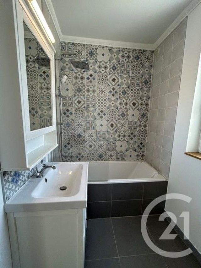 Appartement F4 à vendre - 4 pièces - 82.68 m2 - METZ - 57 - LORRAINE - Century 21 Gestion Et Patrimoine
