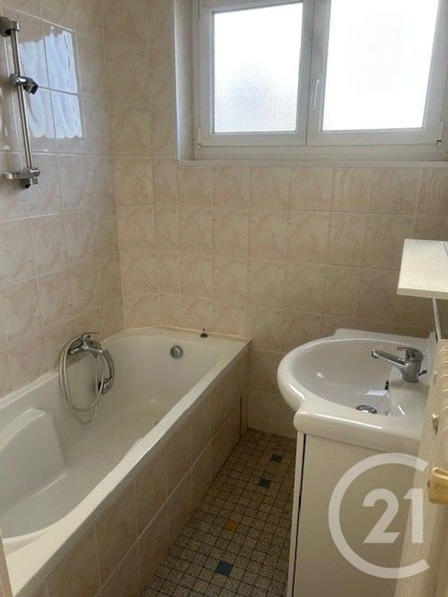 maison à vendre - 11 pièces - 213.0 m2 - YUTZ - 57 - LORRAINE - Century 21 Gestion Et Patrimoine