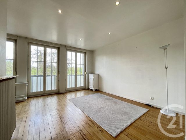 Appartement F4 à vendre - 5 pièces - 82.73 m2 - METZ - 57 - LORRAINE - Century 21 Gestion Et Patrimoine